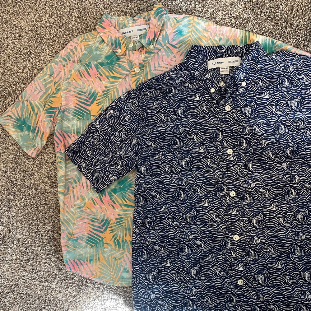 Old Navy boys button- up Shirts. 2/$8!